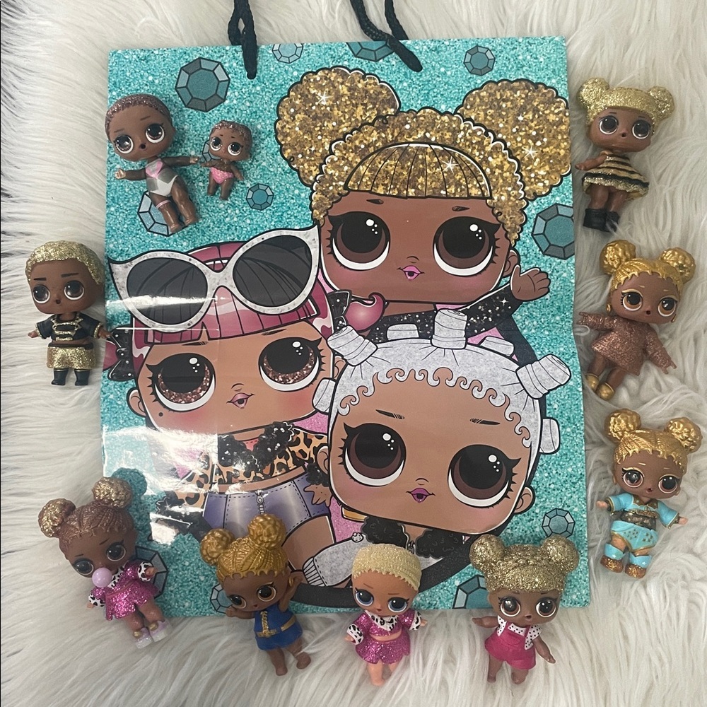 lOL sparkles mini dolls & gift bag